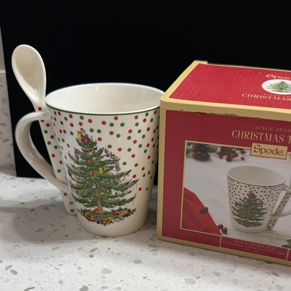 Spode NEW‎ Festive Polka Dot Christmas Mug with Spoon Tea coffee gift tree 14 OZ